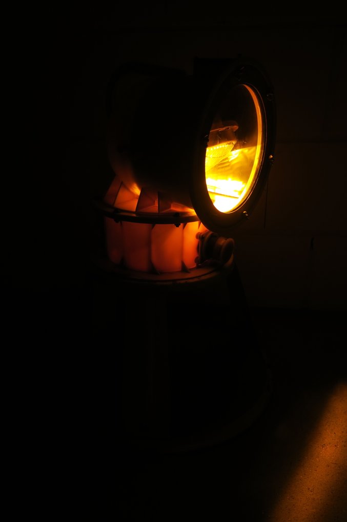 落地灯 - 玻璃, 钢, 铝, 塑料 - 来自军事机场的跑道照明 #2.1