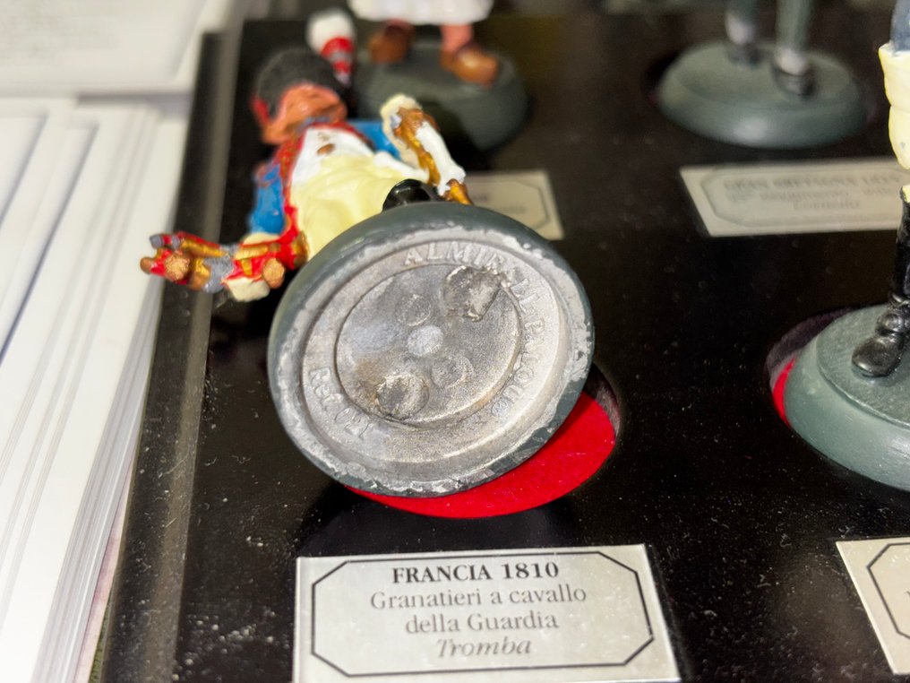 Almirall Palou DeA gostini - Toy soldier 30x Soldatini di piombo Almirall Palou DeAgostini con 2 Fascicoli #2.1