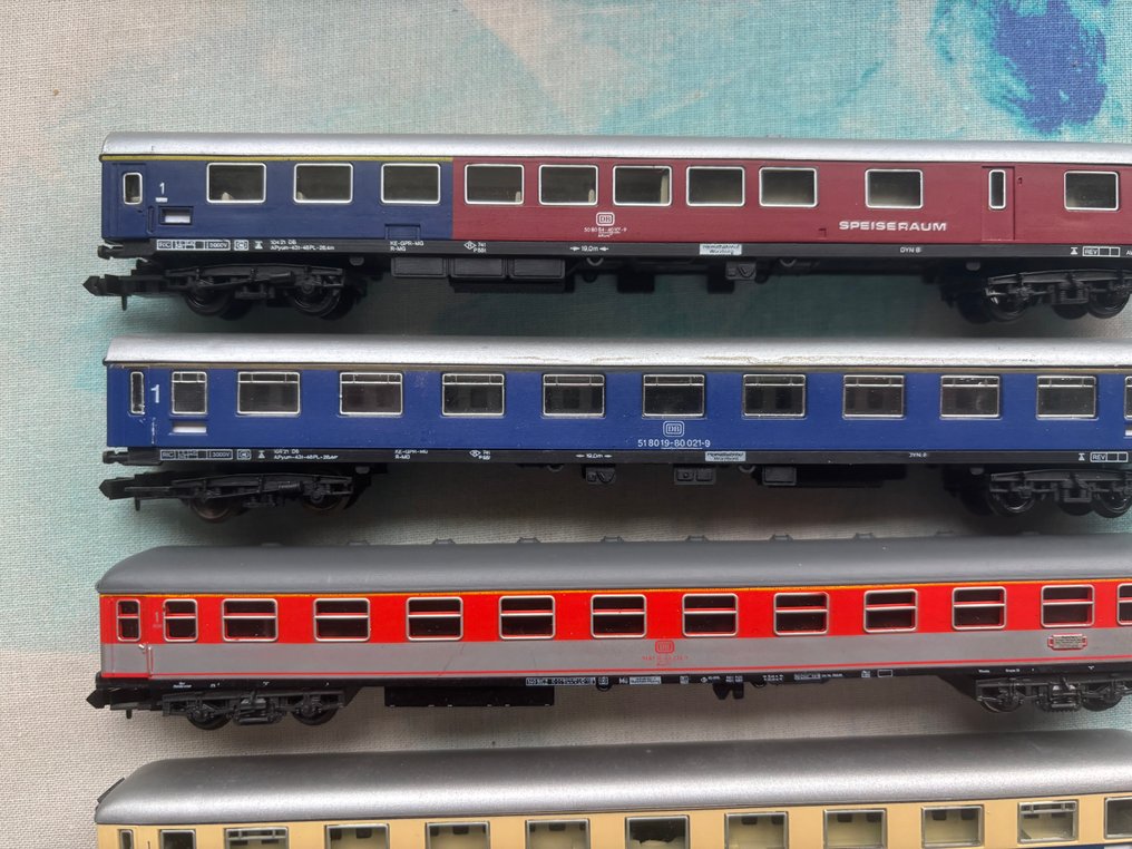 Minitrix, Arnold Rapido N - Modelltog passasjervogn (6) - 6 forskjellige IC-vogner - DB #1.0
