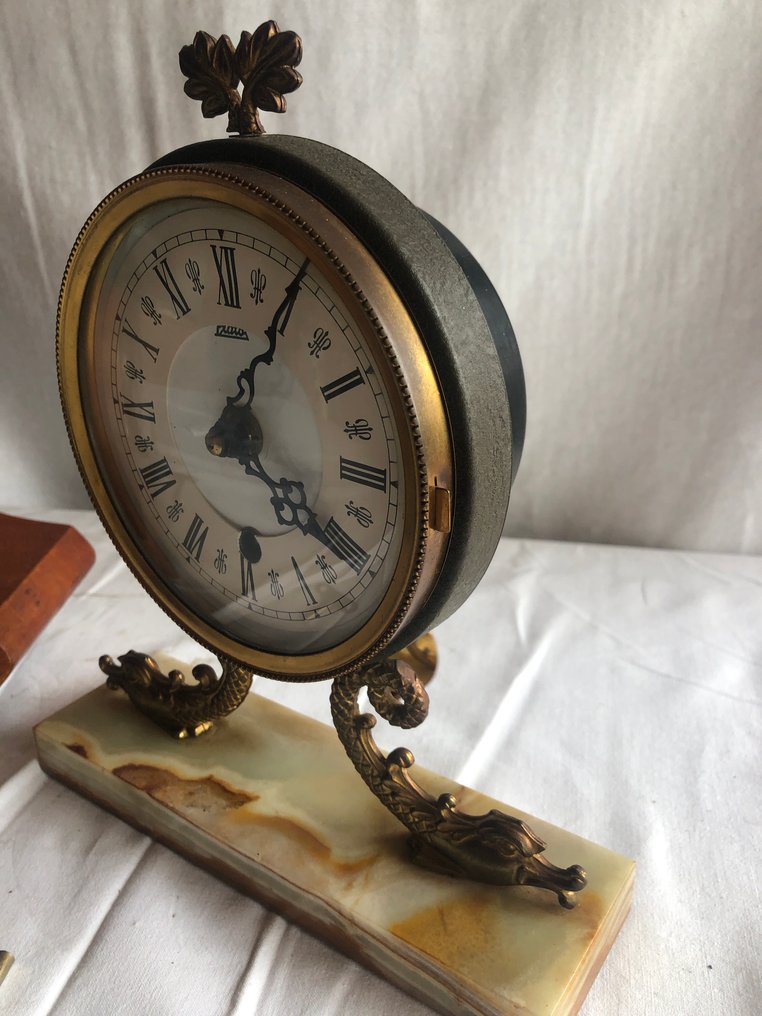 Table clock  (2) - FHS Franz Hermle & Sohn -   Bronze, Wood, Copper - 1970-1980 #2.1