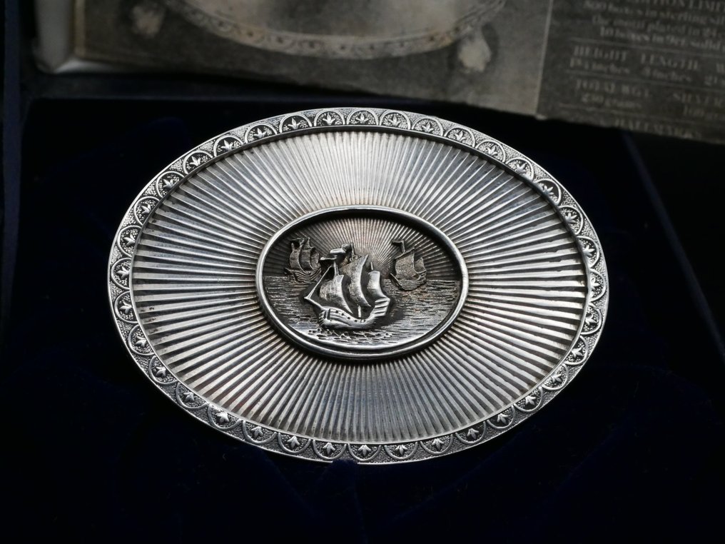 Μουσικό κουτί με μεταλλικό ρολό - 1970-1980 - Ασημένιο μουσικό κουτί #3.2