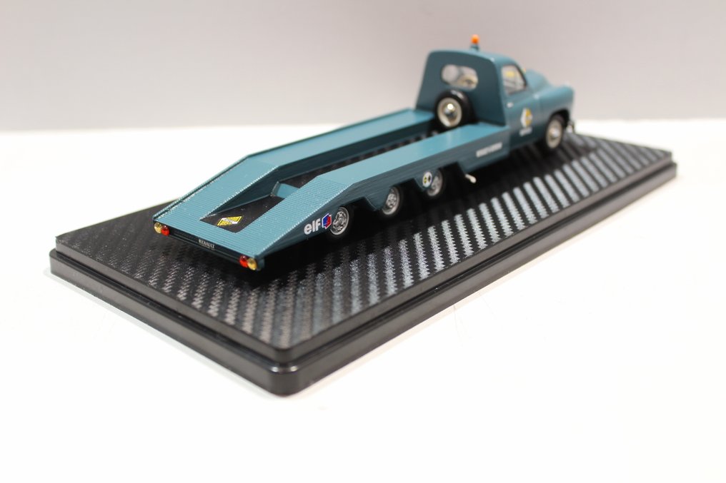 AM.71 1:43 - Model car - Renault Colorale porte-voiture/dépannage 1/43. - artisan model #3.2