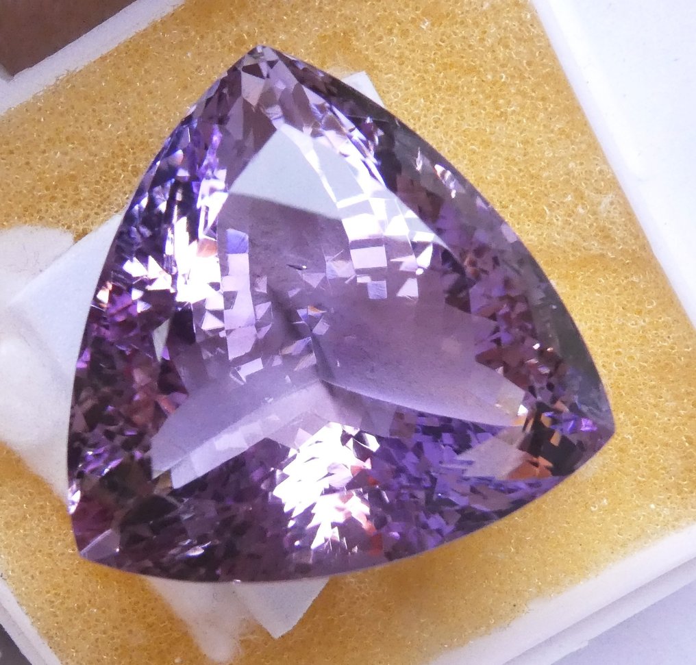 Αμετρίνης  - 124.92 ct - Instituto Gemólogico Español (IGE) #1.0