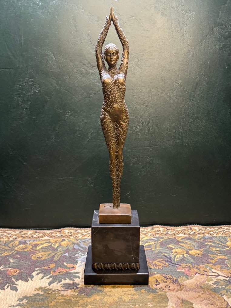 D.H. Chiparus - (after) - Sculpture, Starfisch - 49 cm - Bronze, Marbre #2.1