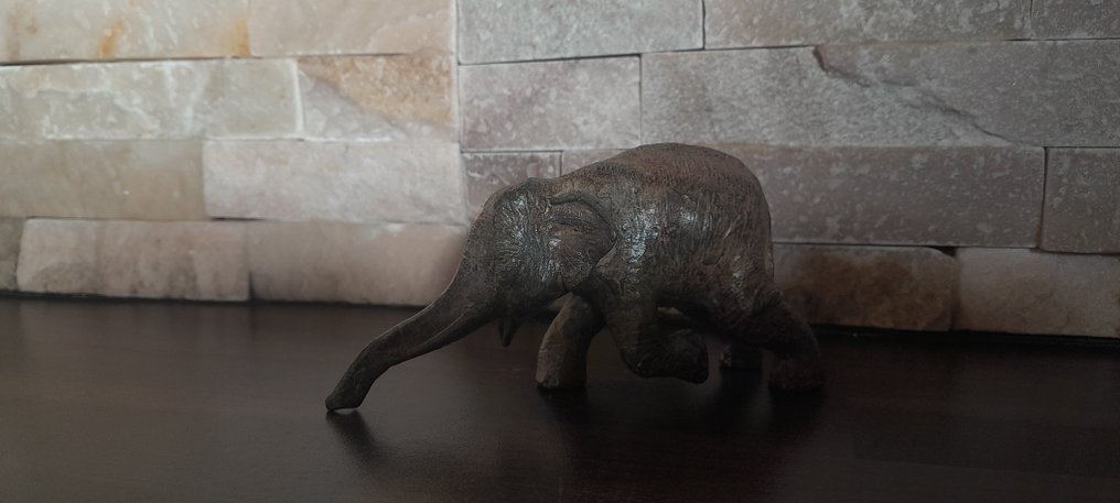 Pierre Chenet (XX-XXI) - Escultura, L'Elephant a la trompe déployé - 6.4 cm - Bronce #1.0