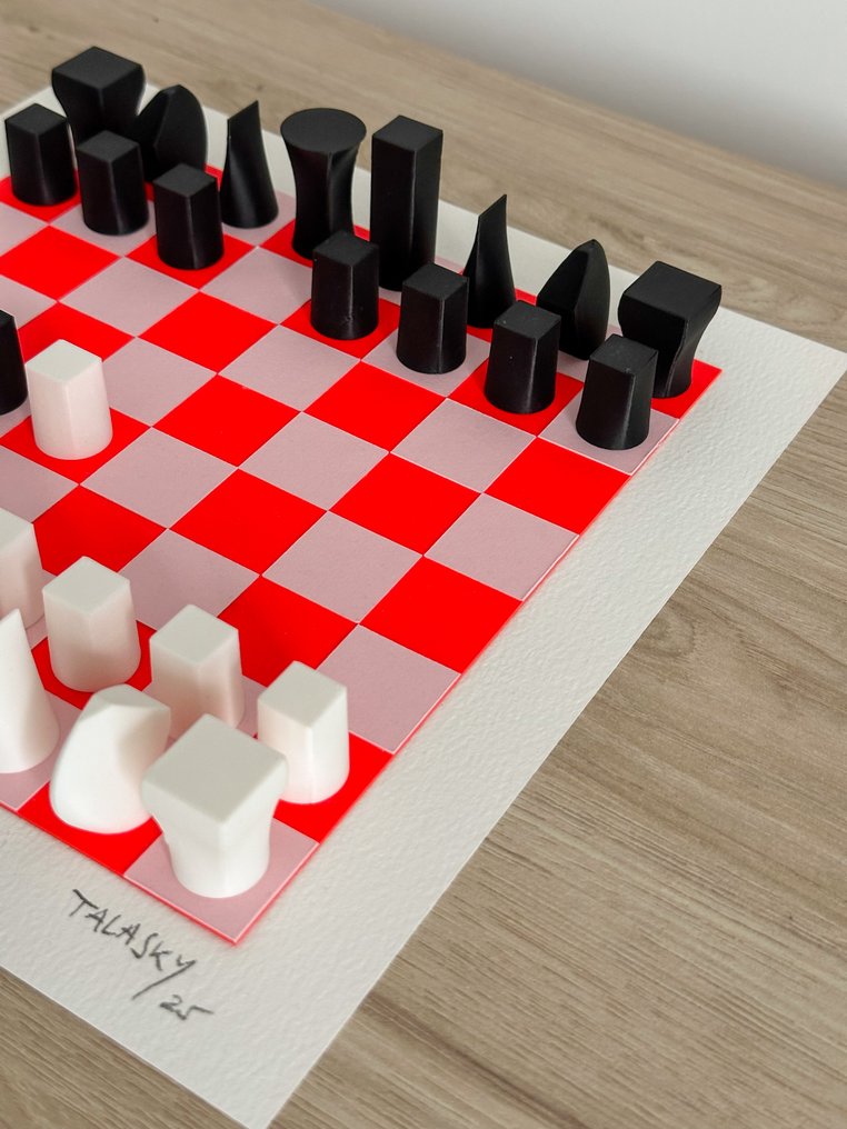 TALASKY - Queen’s Gambit: Play to Win 1/1 (No Reserve) #4.3