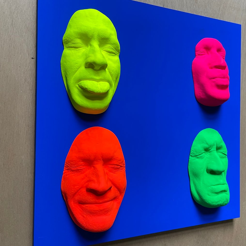 gregos - Fluo moods on blue background #1.0