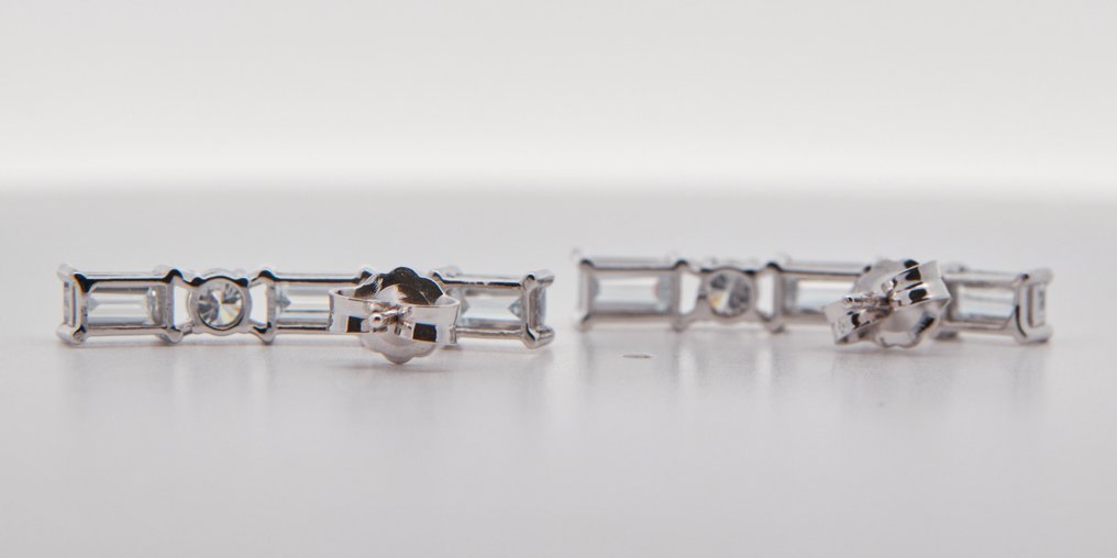 沒有保留價 - 耳環 - 14 克拉 白金 -  2.48ct. tw. 鉆石 (實驗室培育) #3.2