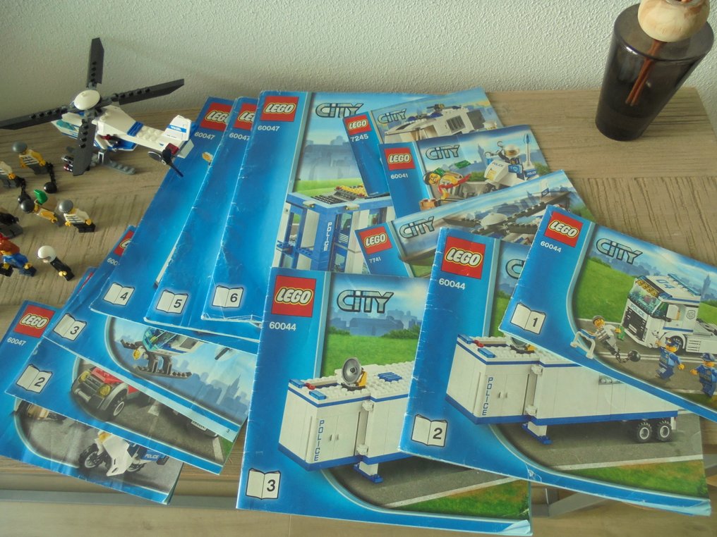 Lego Conjunto - Cidade - Politie - 60047 - 60044 - 7741 - 7245 - 60041. #3.2