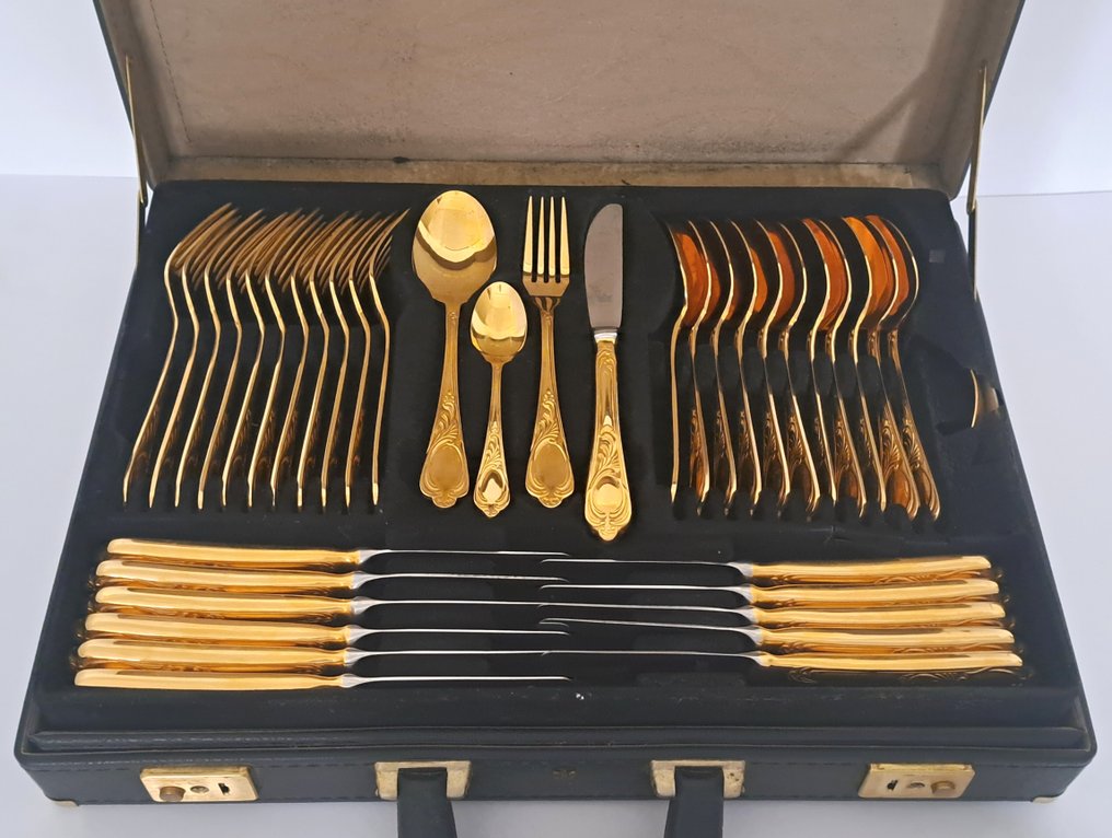 Solingen - Besteck (70) - Modell Wien - 12-Personen-Besteck, 23/24 Karat vergoldet, in originaler Koffer - Vergoldet #3.2