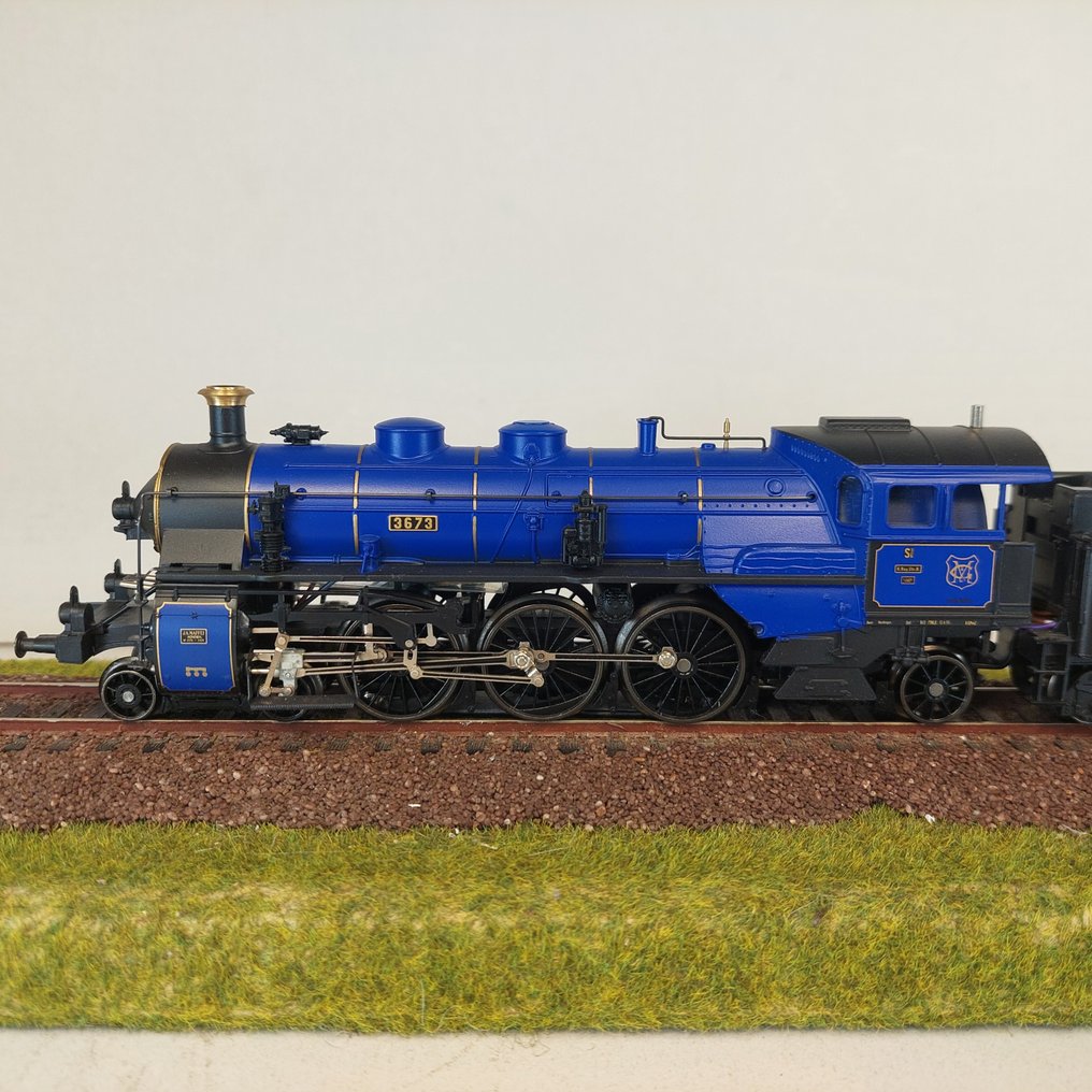 Märklin H0 - 37186 - Locomotiva a vapor com vagão de carvão (1) - Bayer. S 3/6 #3673 Digital - K.Bay.Sts.B #1.0