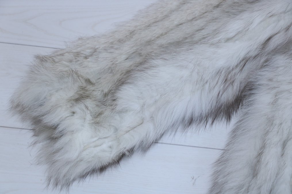 Saga Furs - 皮毛大衣 #3.2