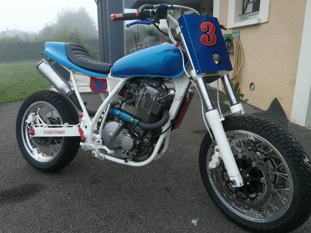 Suzuki - DR 650 - Street Tracker - 650 cc - 1992 #1.0