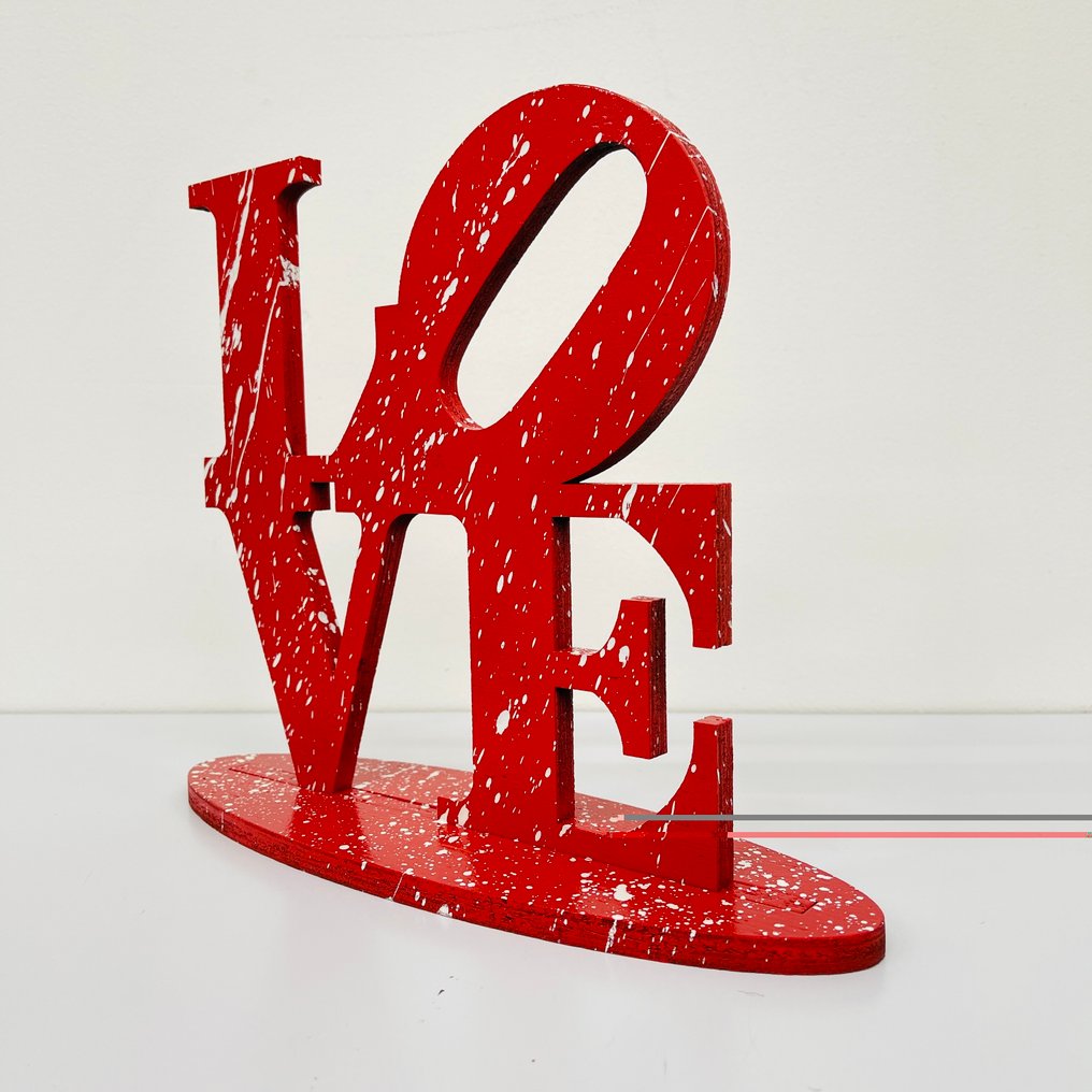 AIIROH - Wood Sculpture - Love #2.1