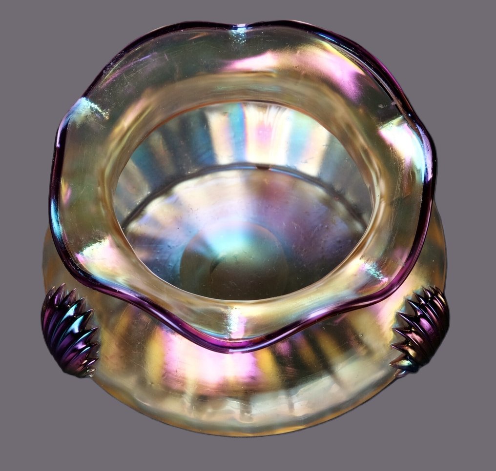 Wilhelm Kralik Sohn - Art Nouveau - Wazon - iryzujące szkło - Modell Claw fioletowy #3.2