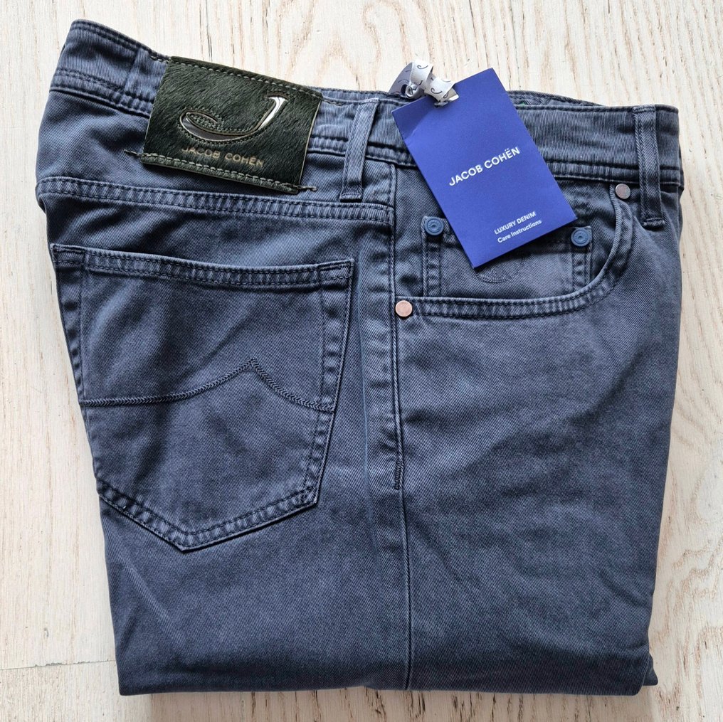 RRP 420 - Jacob Cohen Jeans - 31 - Handmade Blau - Jeans - New with tags #1.0
