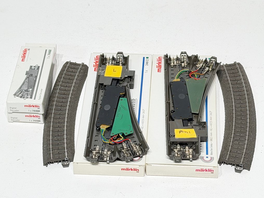 Märklin H0 - 24611,24612, 24224, 74490, 74460 - Machetă tren cu șine (4) - Schimbare la stânga și la dreapta și curbă de schimbare, drive-uri și decodoare. #1.0