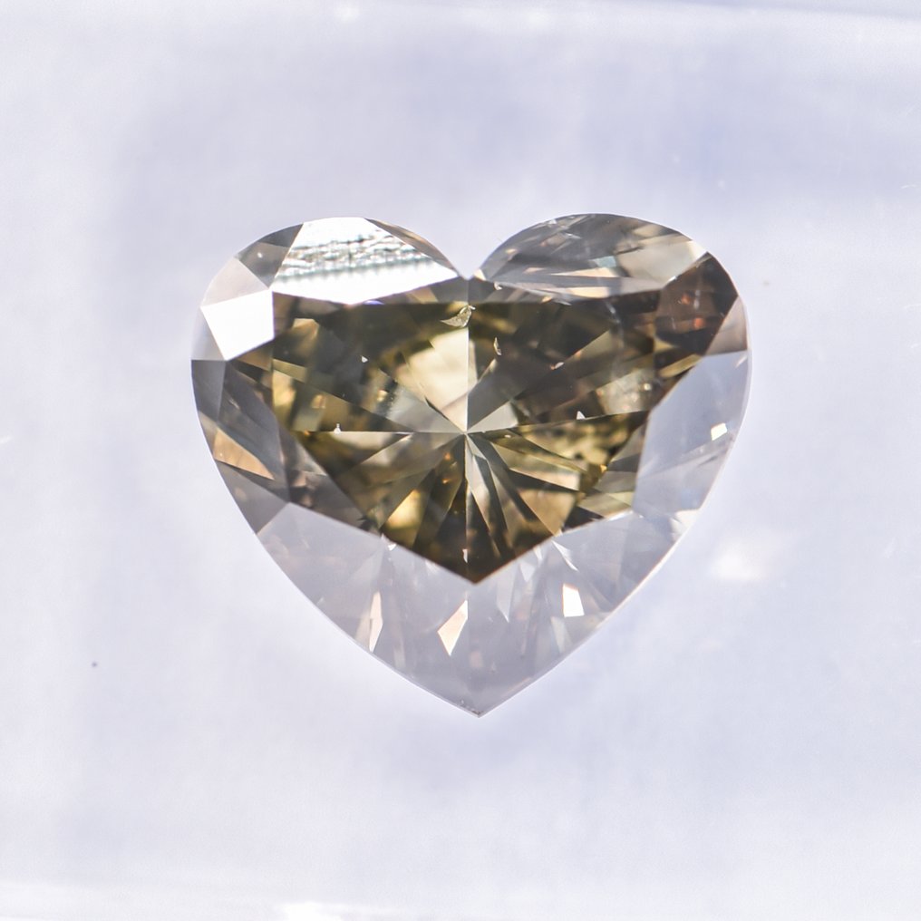 Ei pohjahintaa - 1 pcs Timantti (Luonnonvärinen) - 3.01 ct - Sydän - Fancy deep Rusehtava, Vihertävä Keltainen - SI1 - Kansainvälinen gemologinen instituutti (IGI) - VG #2.1