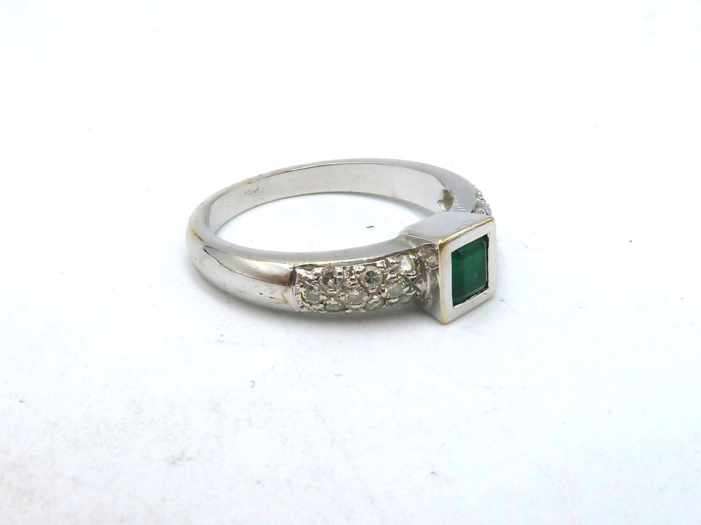 Gyűrű - 18 kt. Fehér arany Smaragd - Gyémánt #3.2