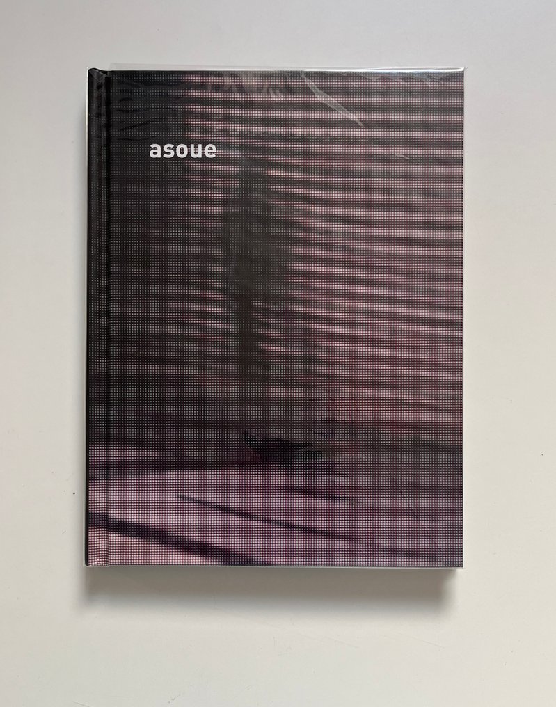 Signed; Wolf Michael - Asoue - 2010 #1.0