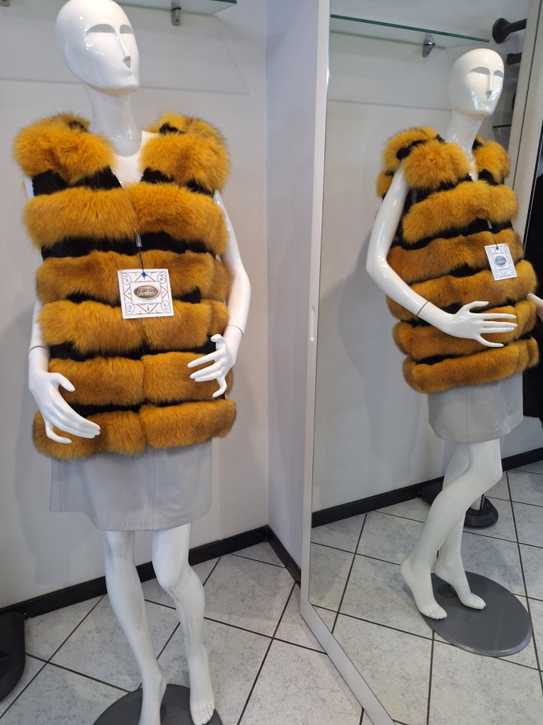 Artisan Furrier - Coat - New with tags #4.3