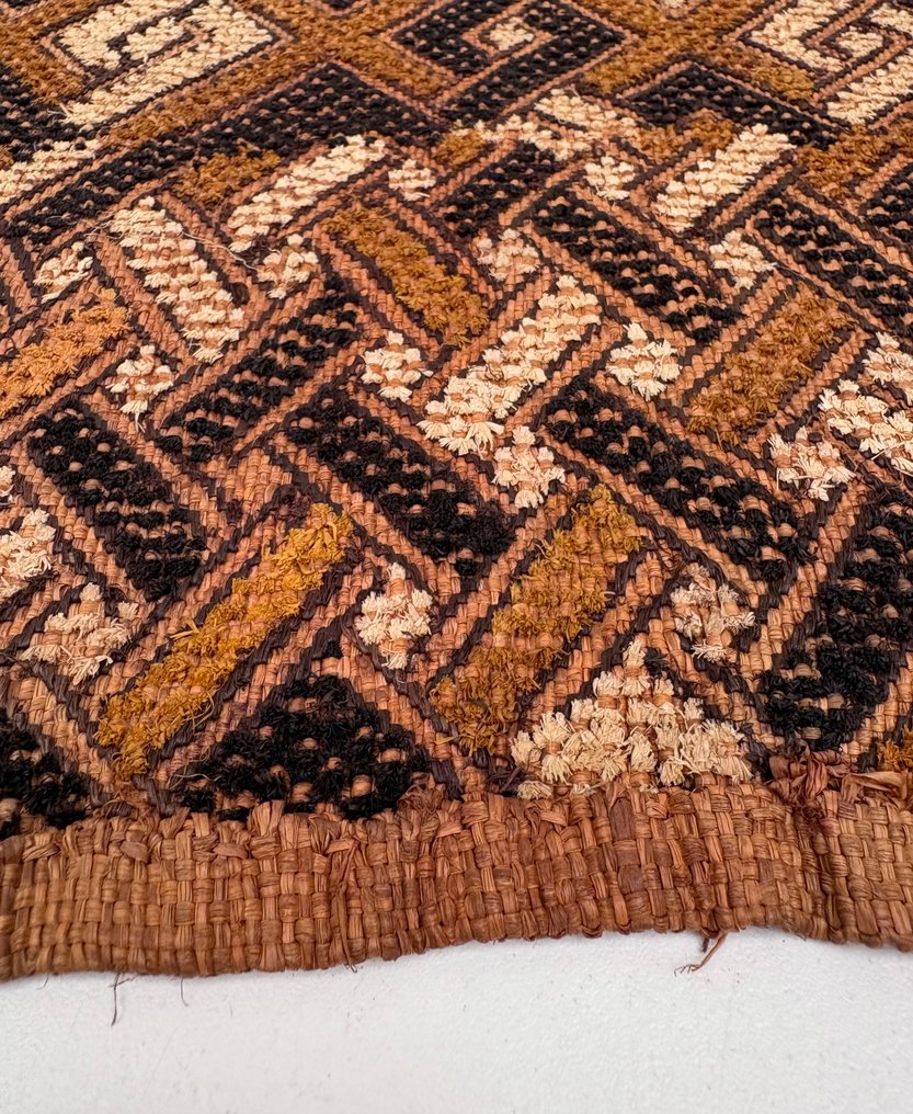 Shoowa - Shoowa-Kuba - DR Congo  (No reserve price) #3.2