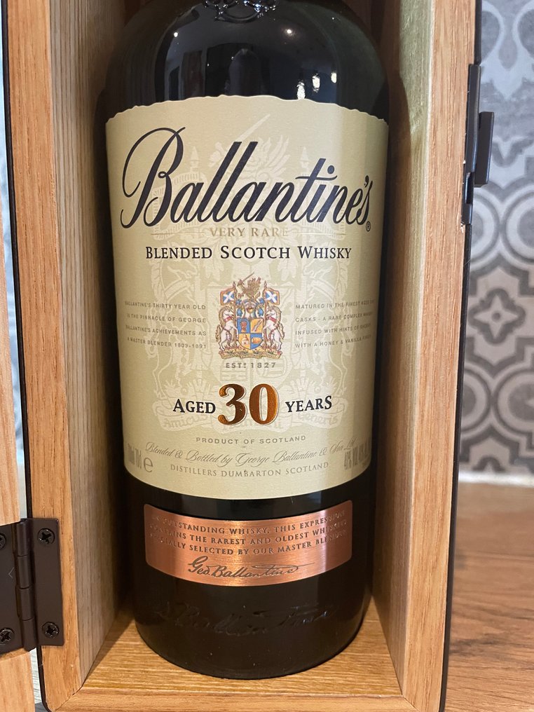 Ballantine's 30 years old  - 70cl #3.2