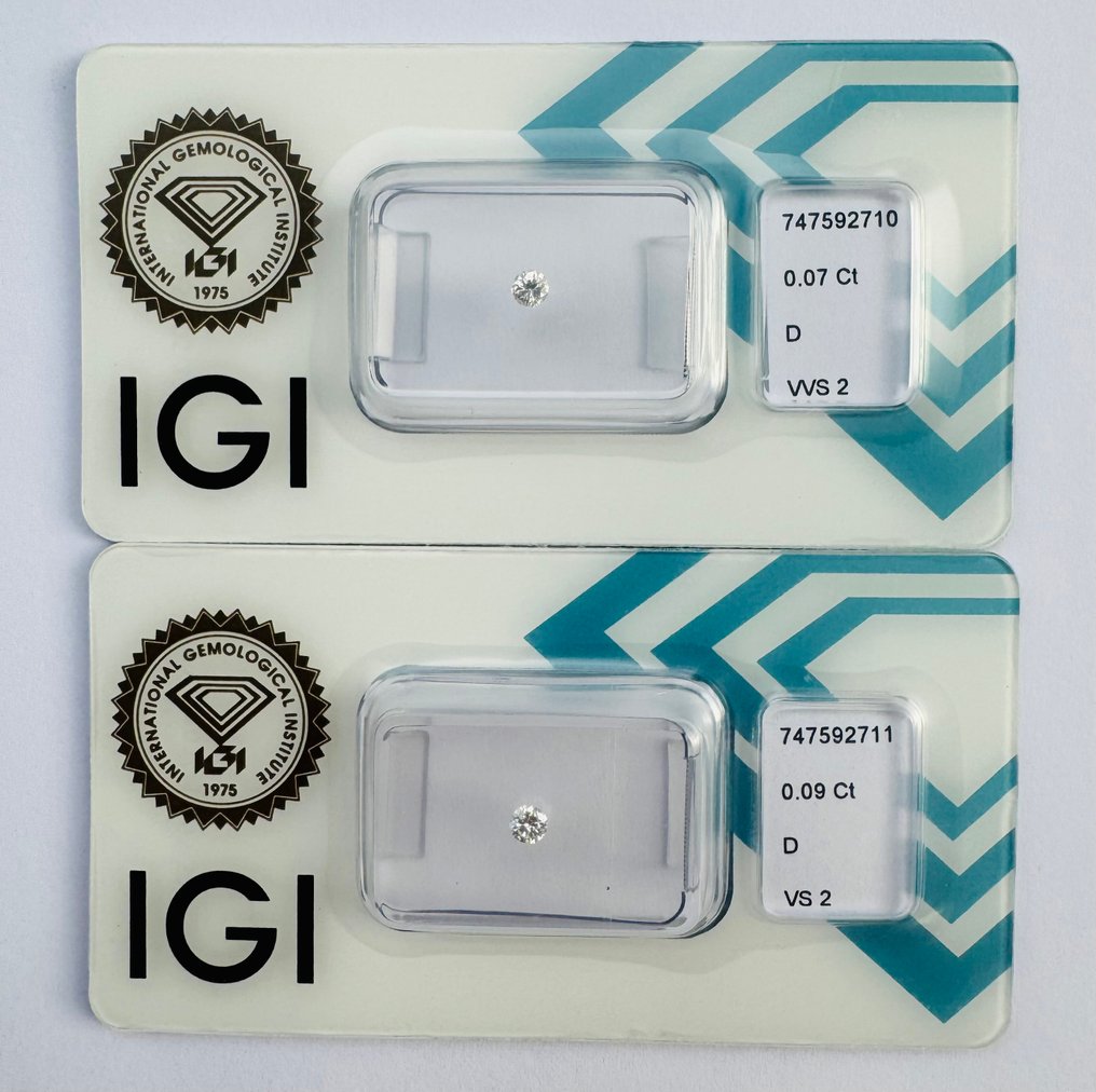 Sem preço de reserva - 2 pcs Diamante  (Natural)  - 0.16 ct - Redondo - D (incolor) - VVS2, VS2 - International Gemological Institute (IGI) - Par #1.0