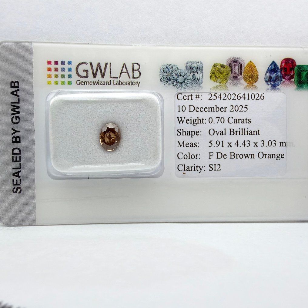 Ingen mindstepris - 1 pcs Diamant (Naturfarvet) - 0.70 ct - Oval - Fancy deep Brun Orange - SI2 - Gemewizard Gemological Laboratory (GWLab) #4.3