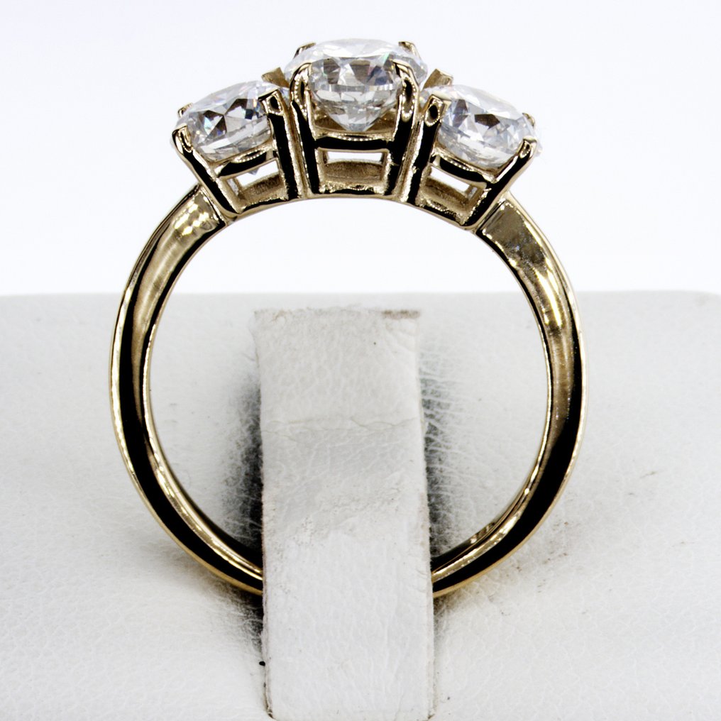 Sans prix de réserve - Bague de fiançailles - 14 carats Or jaune - 2.37ct. tw. Diamant (Naturelle) - Diamant #2.1