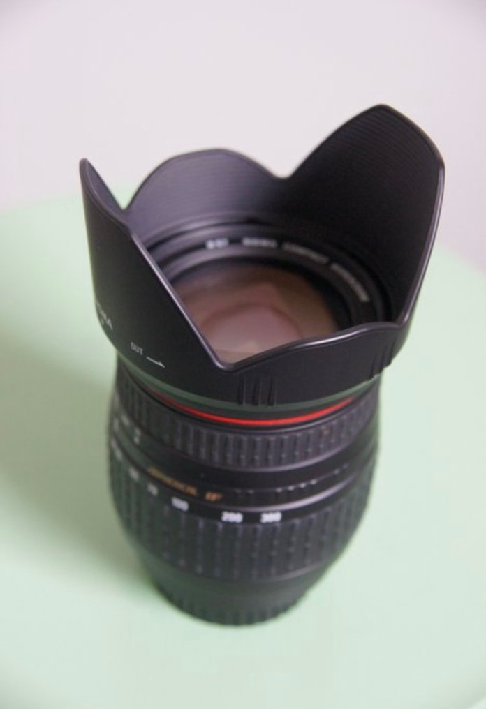 Sigma 28-300mm 1:3.5-6.3 DL (Sony A) Camera lens #1.0