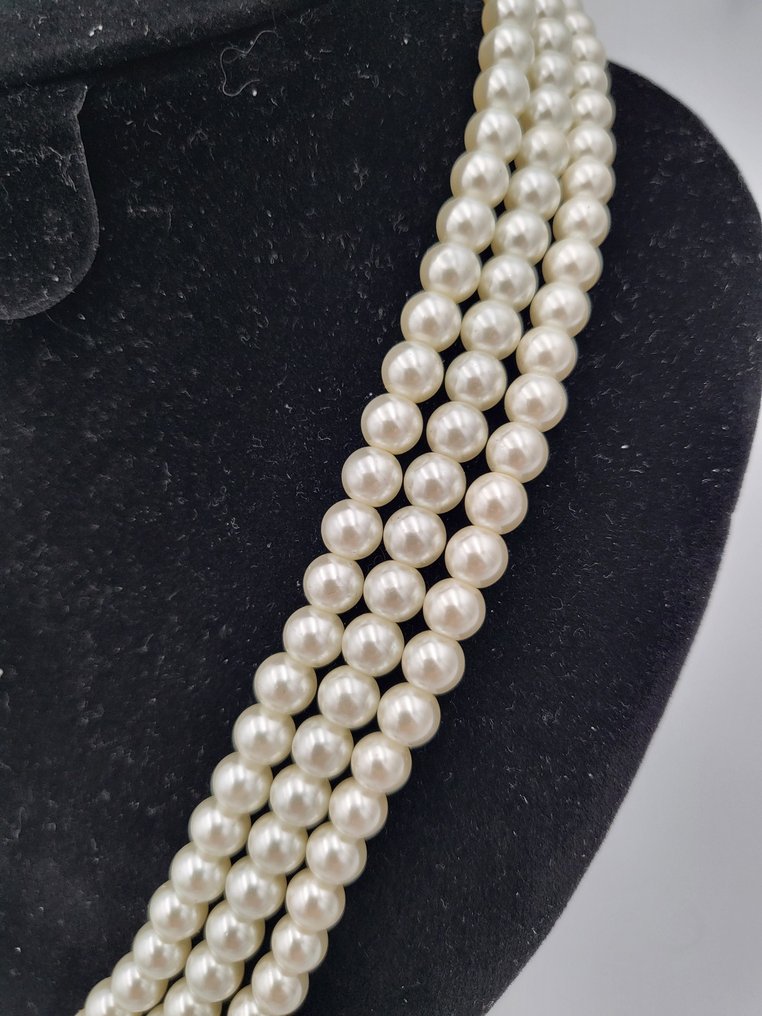 Franklin Mint - Vintage Franklin Mint necklace with three rows of faux pearls – Signed jewelry clasp – Elegance - String of beads #3.2