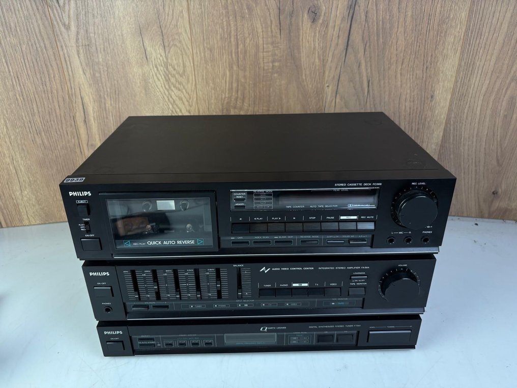 Philips - FA564 Förstärkare + FC566 Kassettbandspelare + FT561 Tuner Stereoanläggning #3.2