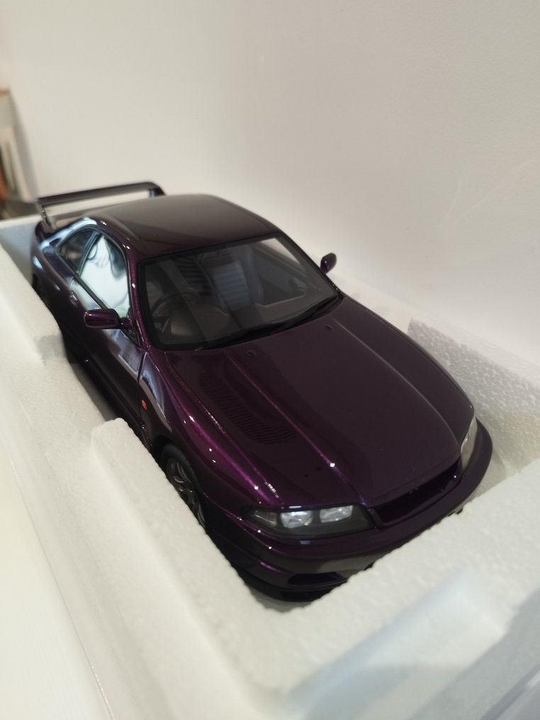 Otto Mobile 1:18 - Model samochodu - Nissan Skyline GT-R R33 V-Spec 1995 - Limitowane i numerowane do 2000 egzemplarzy! #1.0