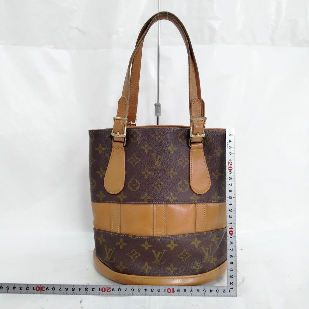 Louis Vuitton - Bucket - Handbag #1.0