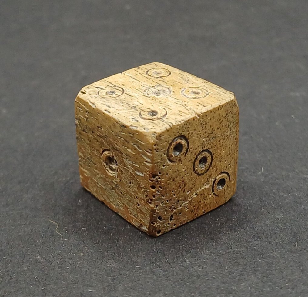 Ancient Roman Bone Playing Dice - 16 mm (No reserve price) #3.2