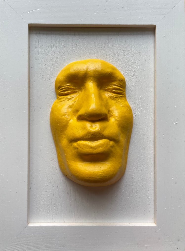 gregos - Small yellow kiss on white background-white frame #1.0