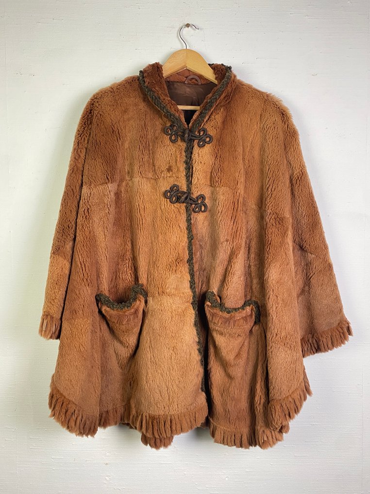 Artisan Furrier - 毛皮大衣 #1.0