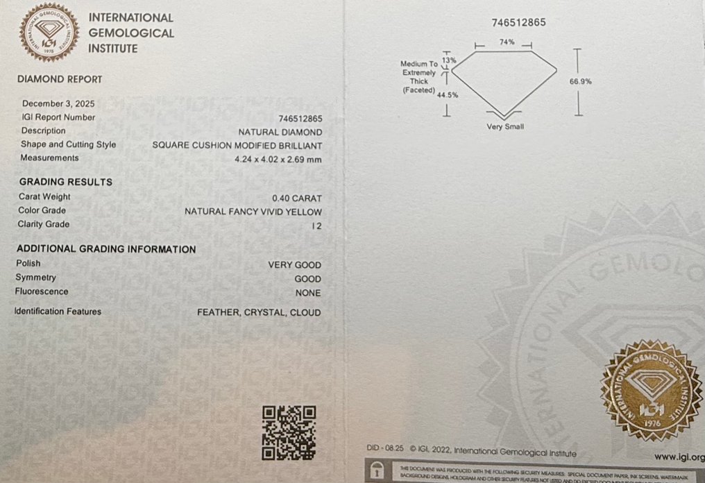 χωρίς τιμή ασφαλείας - 1 pcs Διαμάντι (Φυσικού χρώματος) - 0.40 ct - Κούσιον - Fancy vivid Κίτρινο - I2 - International Gemological Institute (IGI) #2.1