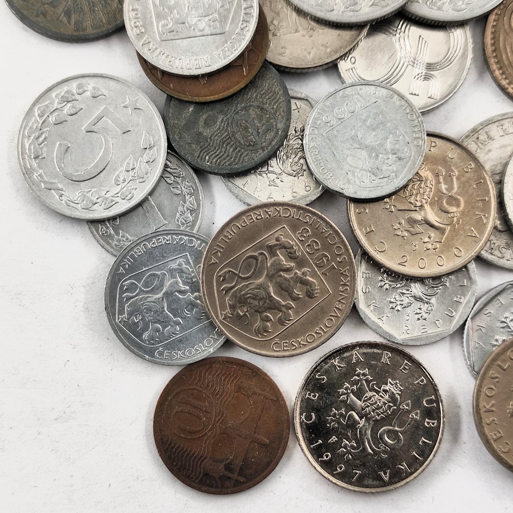 Tšekkoslovakia. Small Collection of 68 Coins (mixed lot, several dates, good for sellers) (Ei pohjahintaa) #1.0