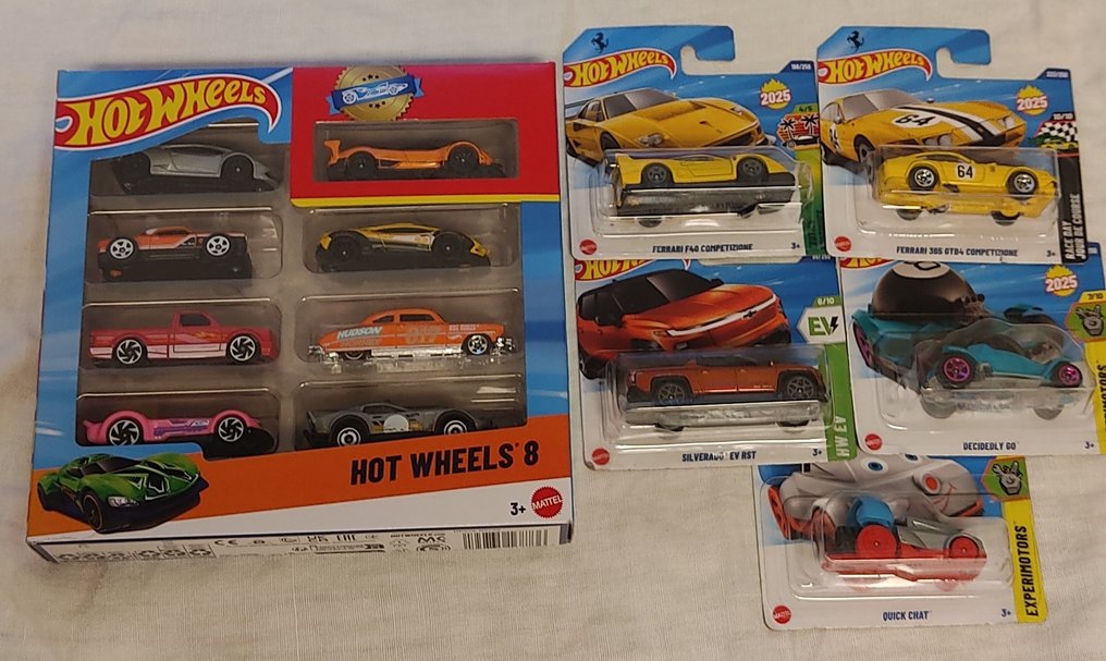 Hot Wheels, Mattel 1:64 - Modellauto (13) - Pack 8 exclusivo/higtlines/Mainlines colecionáveis - Highlights / Hauptlinien sammelbar #1.0