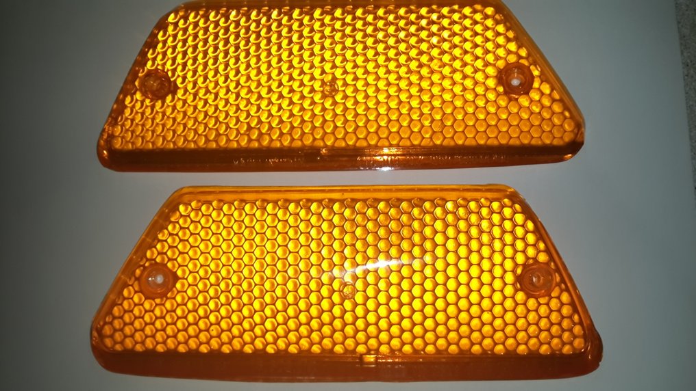 Ferrari 246GT front indicator lens (2) original Carello NOS - Ferrari - Dino 246gt / 246 gts #1.0