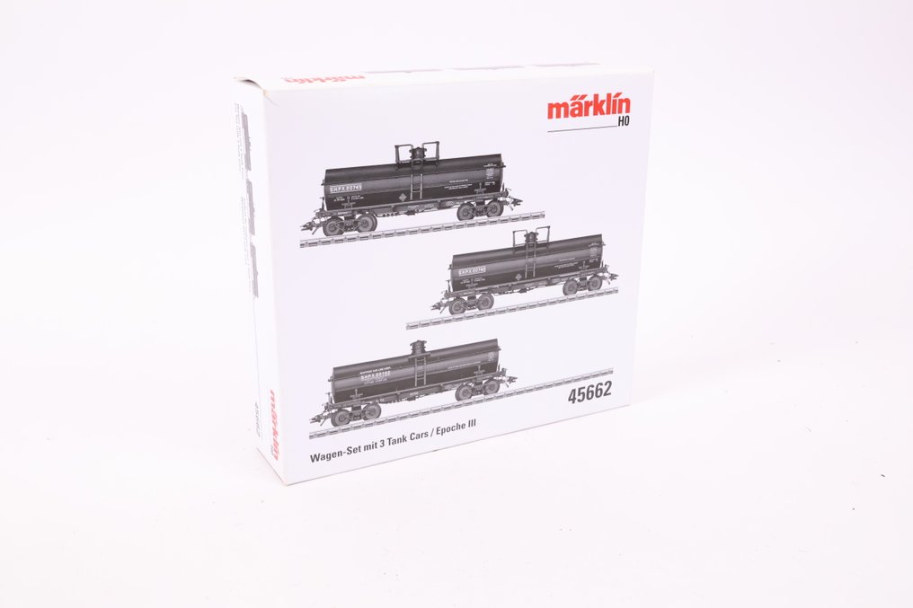 Märklin H0 - 45662 - Ensemble de wagons de marchandises pour trains miniatures (1) - Ensemble de trois wagons-citernes. - SHPX #1.0