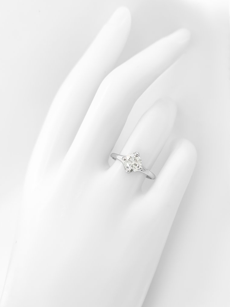Zonder minimumprijs - Ring - 14 karaat Witgoud - 1.01ct. tw. Diamant (Natuurlijk) - IGI-certificaat #3.2