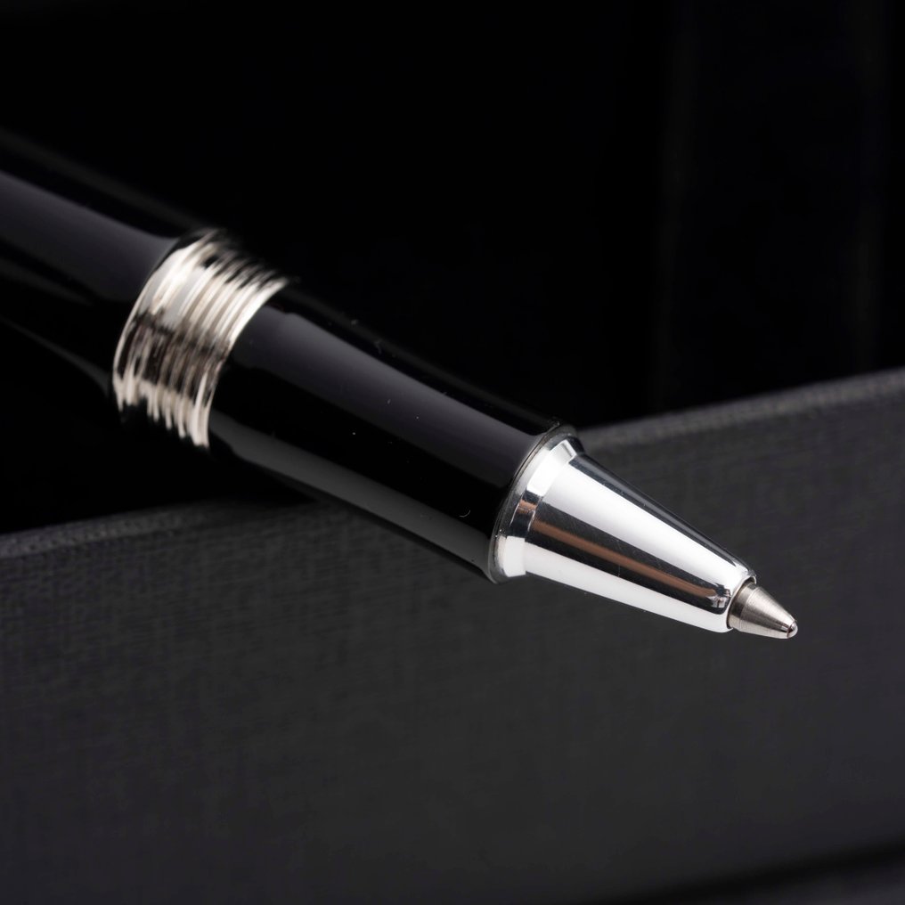 Marlen - Vanità - Edizione Speciale con cornetto portafortuna, nascosto nella clip | Nera - 滾珠筆 #4.3