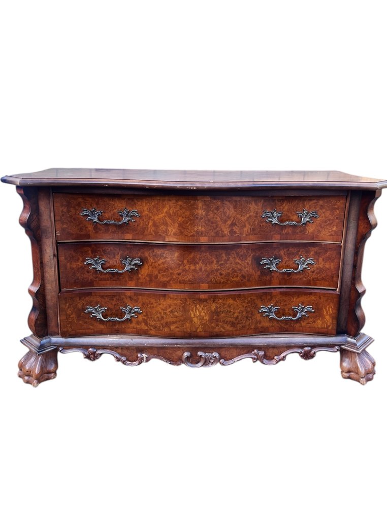 Cómoda - Noz de rebarba #1.0