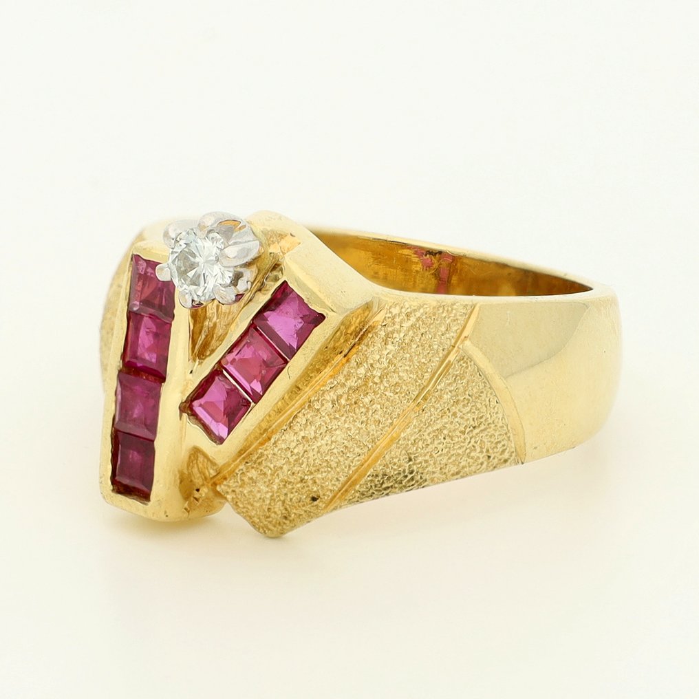 Ring - 18 kt. Yellow gold Diamond (Natural) - Ruby #1.0