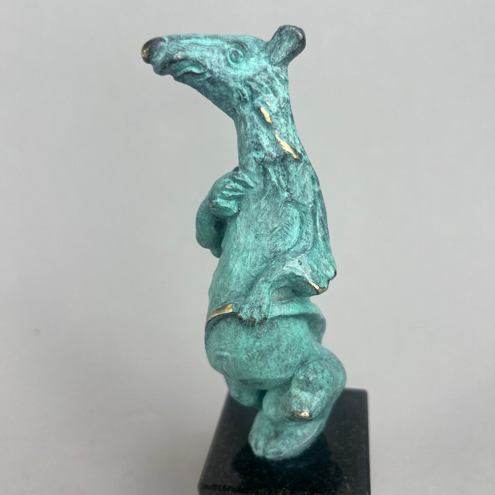 Robert Dyrcz - „The rat I - The PACIFIST„ - bronze #1.0