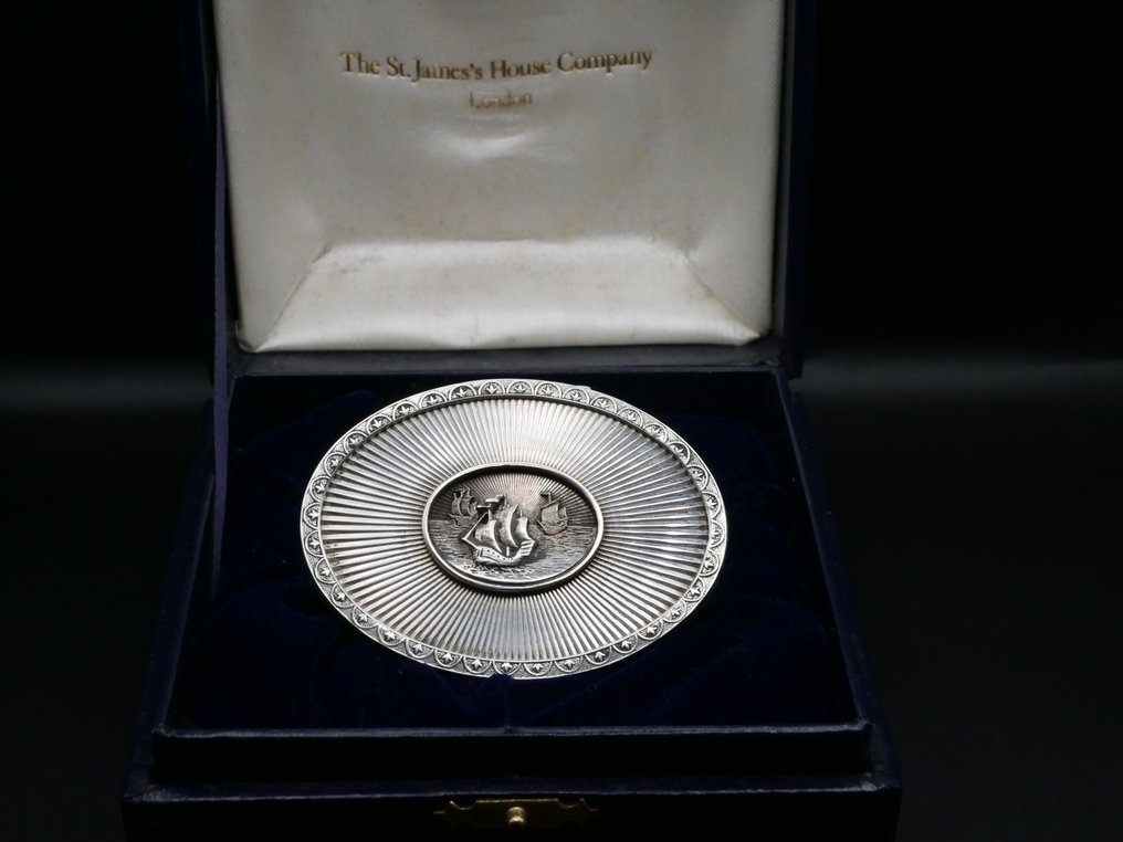 Μουσικό κουτί με μεταλλικό ρολό - 1970-1980 - Ασημένιο μουσικό κουτί #1.0