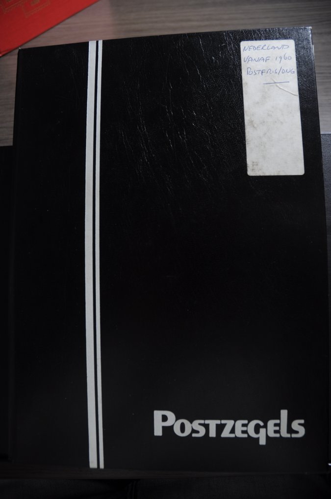 荷蘭  - 全新且盖章的库存，数量众多，存放在各种库存册中。 #1.0